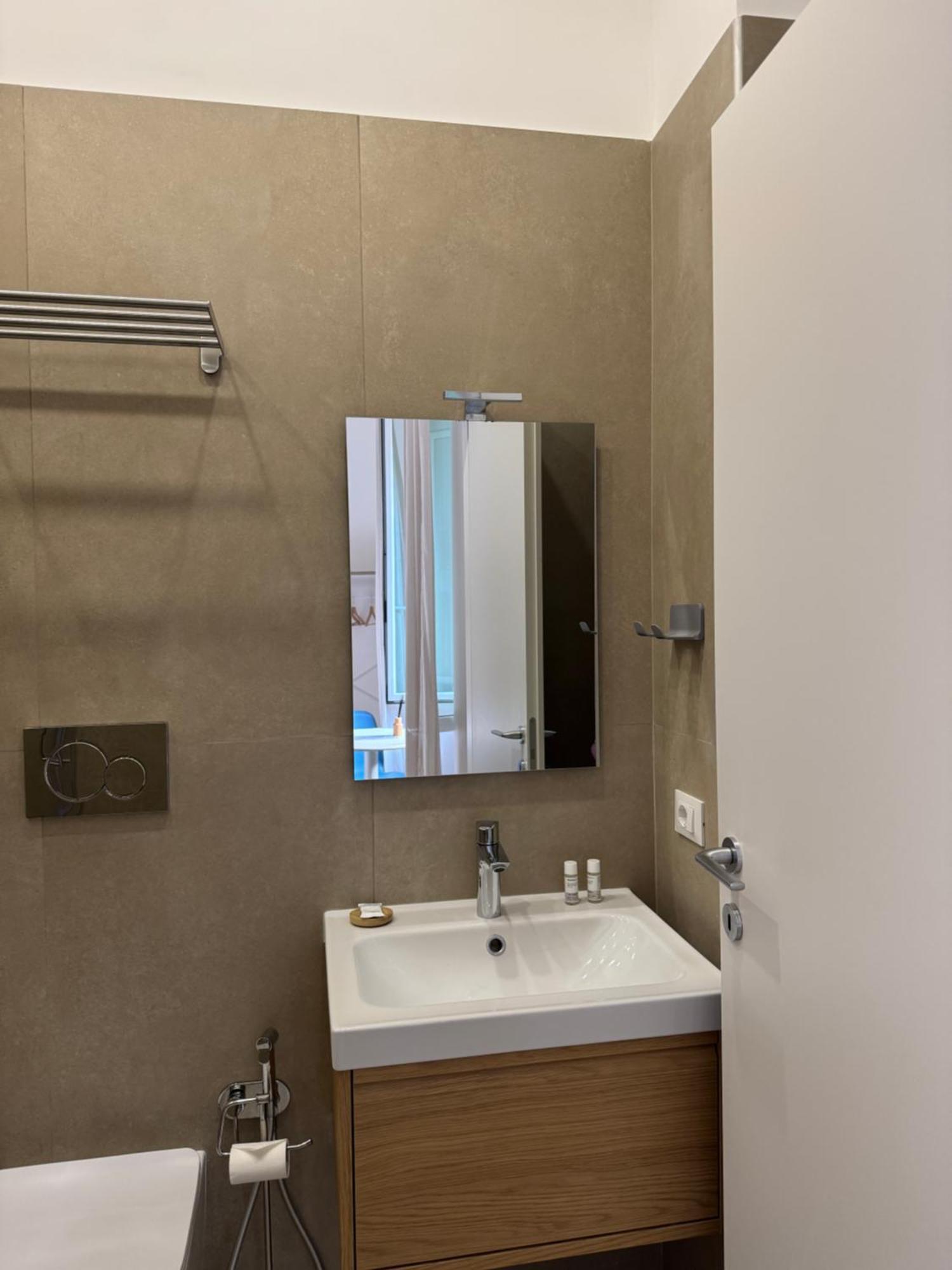 Flat 7 Rome Guesthouse Zewnętrze zdjęcie